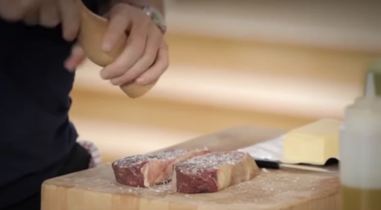 快速解凍牛扒方法