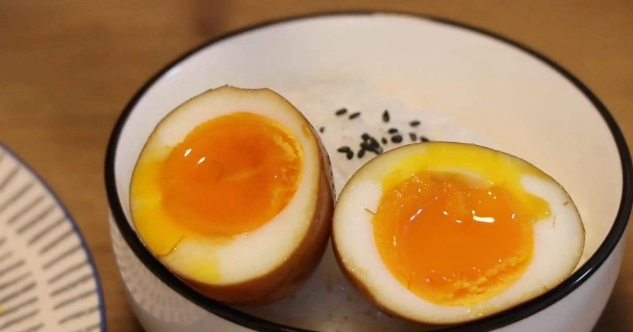 溏心蛋做法