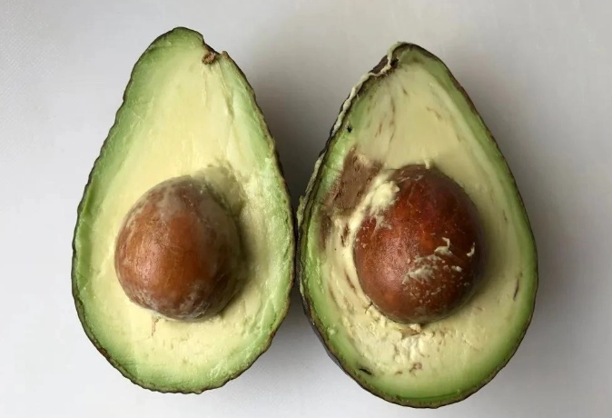 牛油果黑色條紋