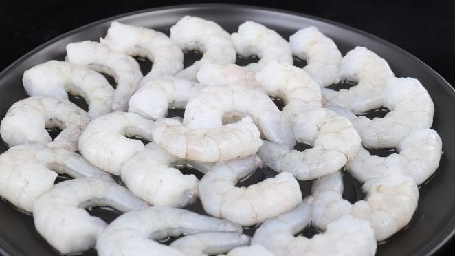 如何快速解凍蝦仁 如何快速解凍蝦仁