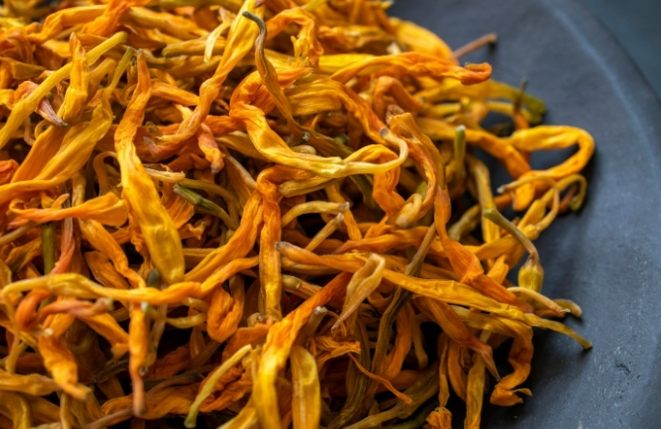 金針花食用安全 金針花食用安全