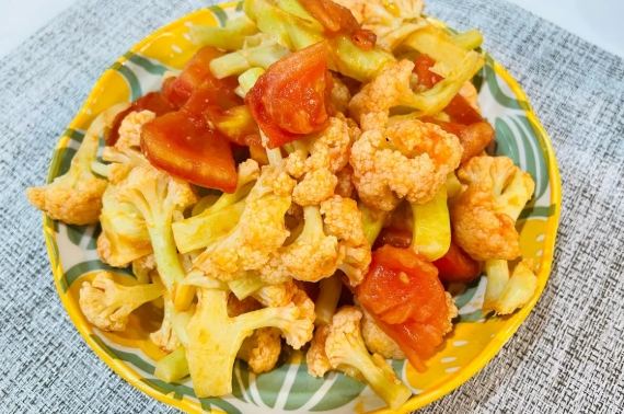 白花椰菜炒番茄 食譜 白花椰菜炒番茄 食譜