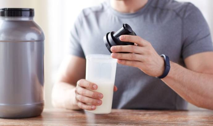 蛋白粉空腹飲用注意事項