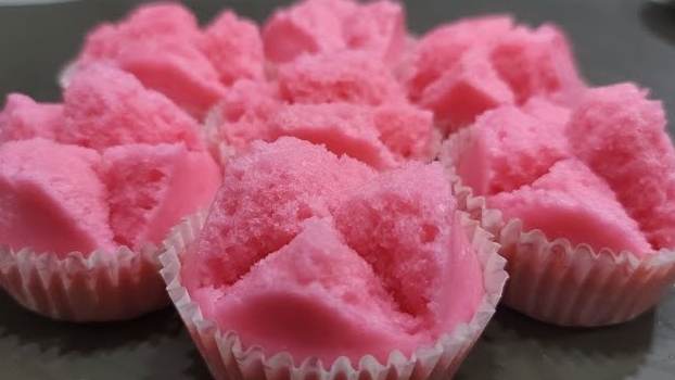 傳統蒸發糕製作 傳統蒸發糕製作