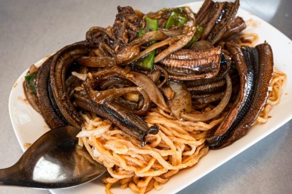 鱔魚意麵食譜 鱔魚意麵食譜