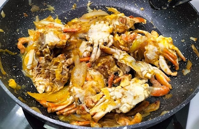 炒螃蟹加蛋做法 炒螃蟹加蛋做法