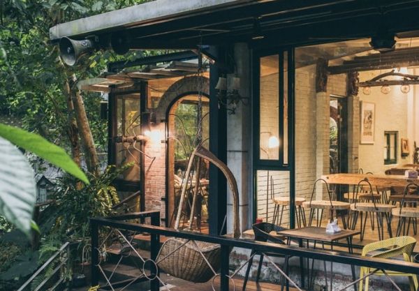 台北咖啡廳夜景 台北咖啡廳夜景