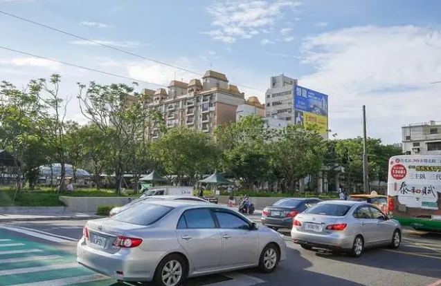 新竹假日花市停車