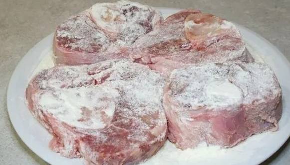 快速解凍五花肉 快速解凍五花肉