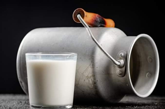 鮮奶快過期如何處理