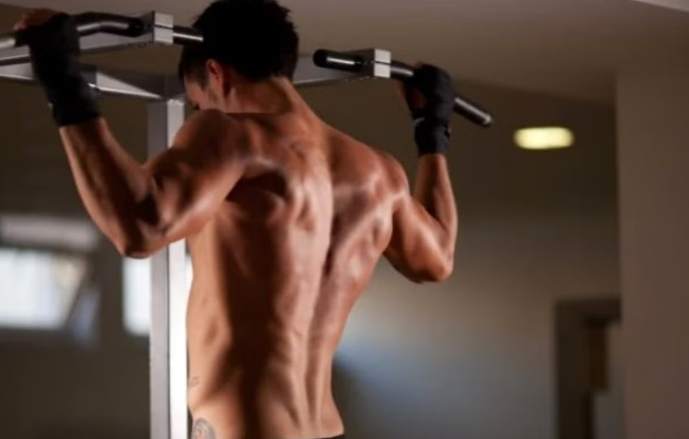 菱形肌訓練 菱形肌訓練