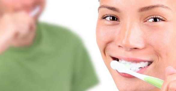 牙齦萎縮 牙齦萎縮