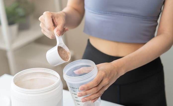 乳清蛋白水比例