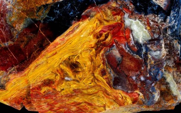 火彩彼得石功效