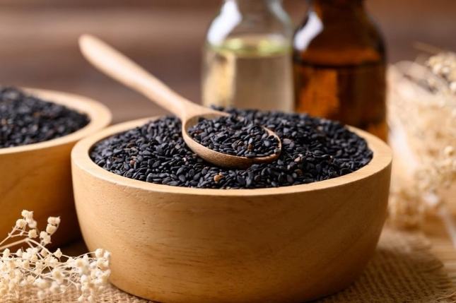 黑芝麻養髮 黑芝麻養髮
