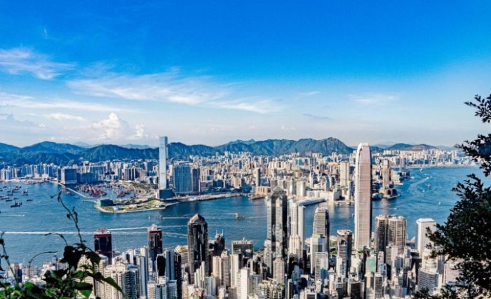 盧吉道觀景台完整攻略：太平山頂免費賞維港絕景的隱藏秘點