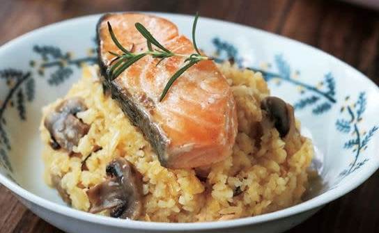 電鍋牛奶燉飯做法 電鍋牛奶燉飯做法