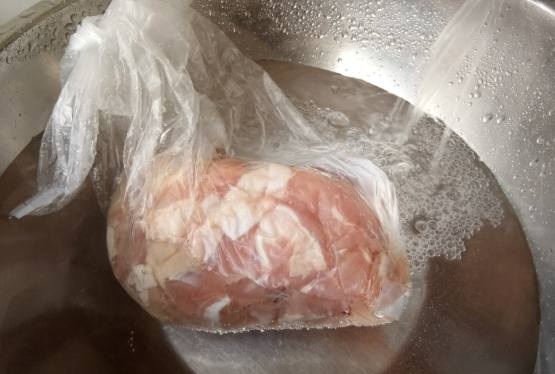 安全解凍雞肉 安全解凍雞肉