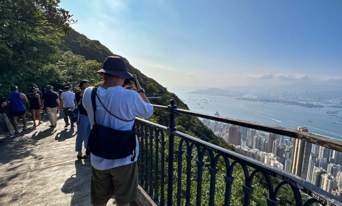 盧吉道行山景色