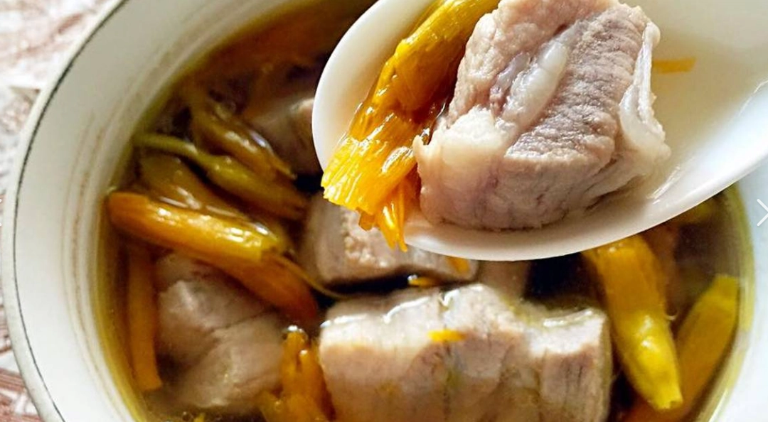 阿基師金針排骨湯食譜 阿基師金針排骨湯食譜