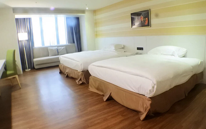 屏東火車站住宿