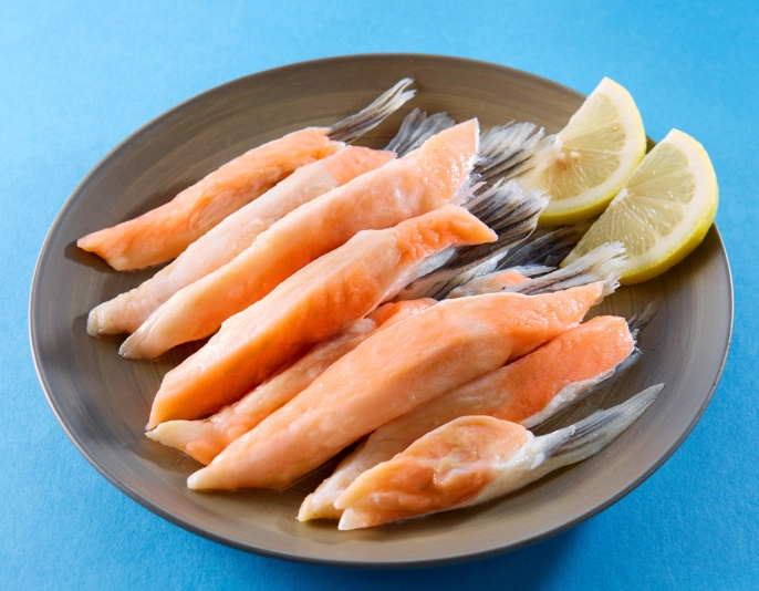 急凍三文魚魚鱗處理方法 急凍三文魚魚鱗處理方法