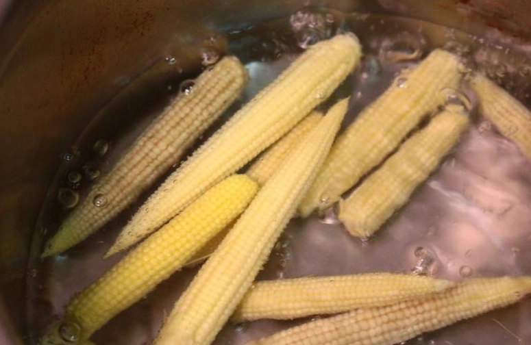 玉米筍怎麼川燙