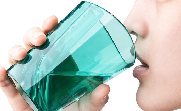 口腔清潔漱口水 口腔清潔漱口水