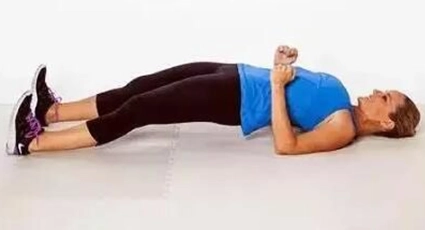 居家背肌訓練方法