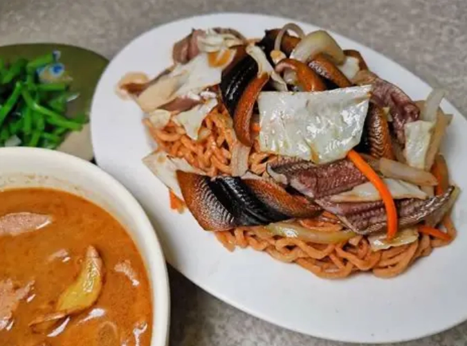 炒鱔魚意麵醬汁
