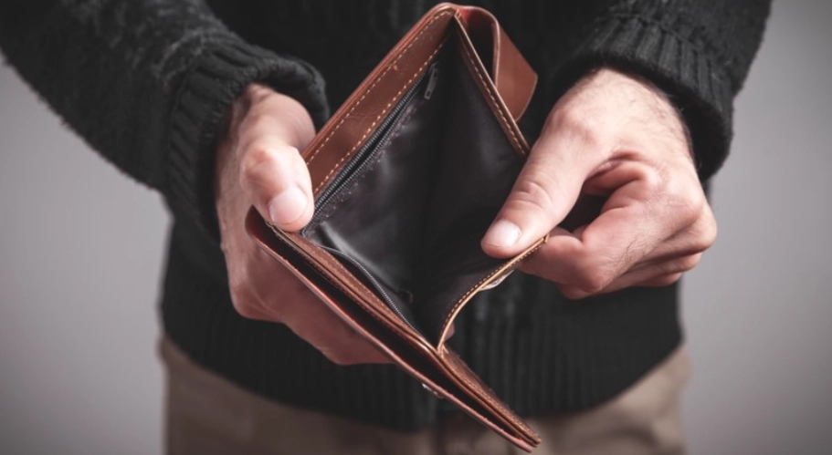 月光族心態是什麼？5個方法擺脫月底吃土困境