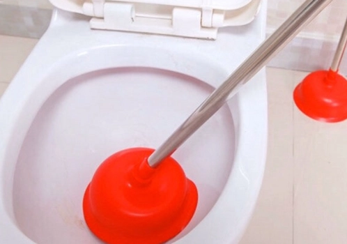 DIY通馬桶 DIY通馬桶