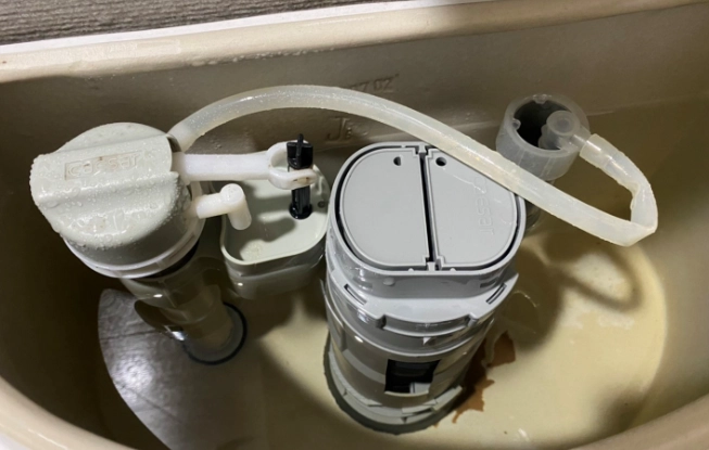 水箱連接處維修