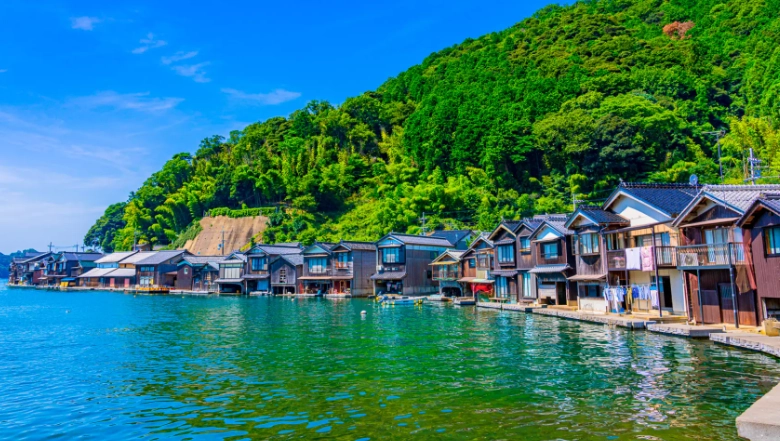 日本伊根舟屋交通方式