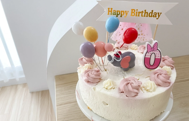 嬰兒生日蛋糕