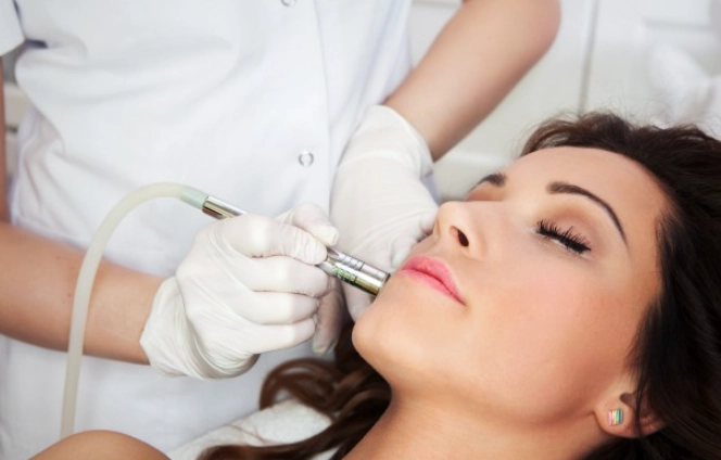 臉部黑斑雷射價格