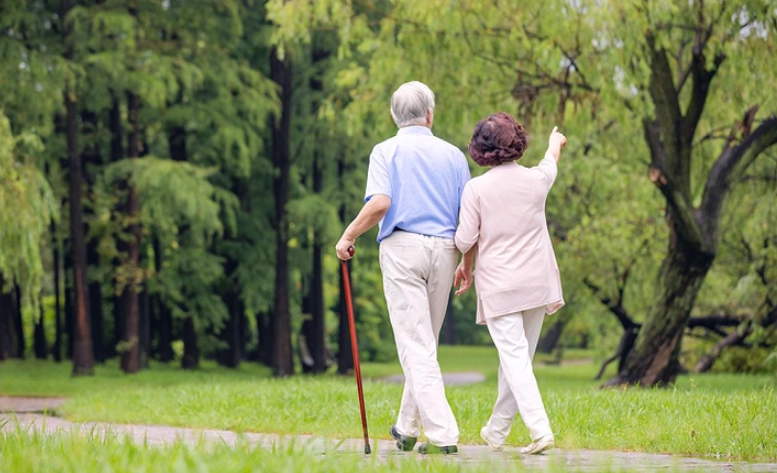 胃脹氣想吐治療