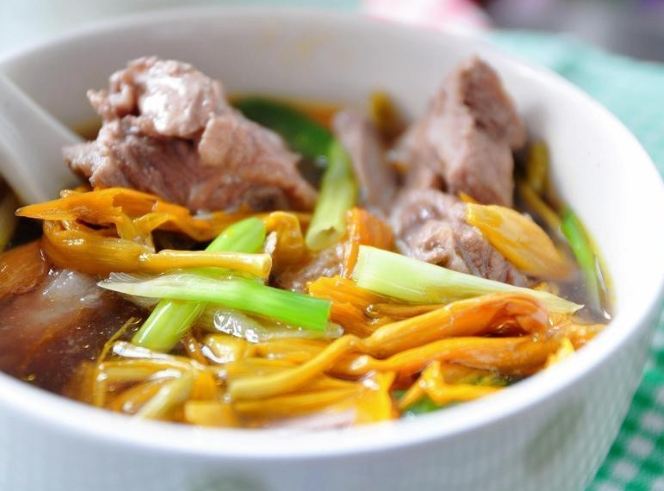 金針排骨湯電鍋