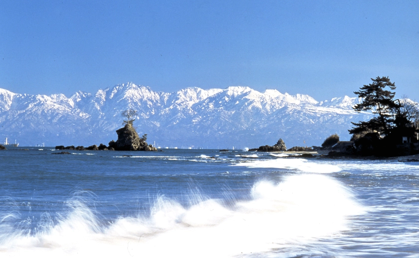 富山雨晴海岸 交通 富山雨晴海岸 交通