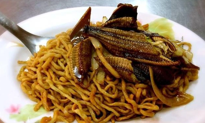 鱔魚意麵熱量
