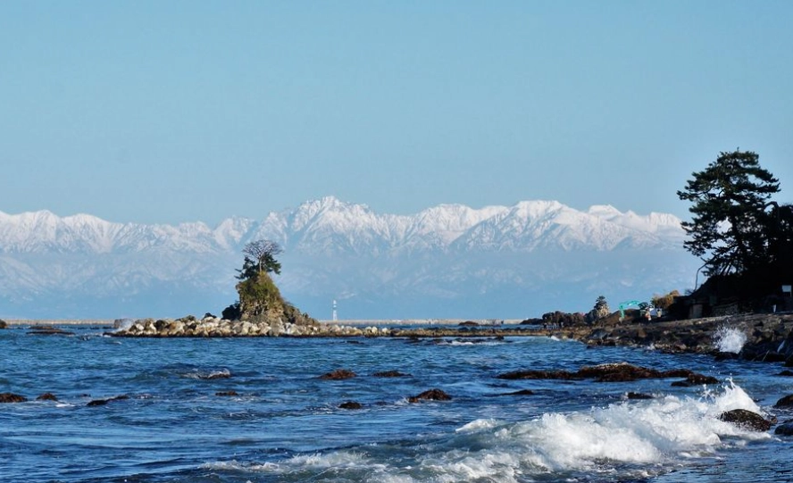 富山雨晴海岸 交通 富山雨晴海岸 交通