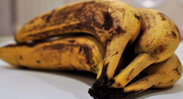 冷凍香蕉變黑原因 冷凍香蕉變黑原因