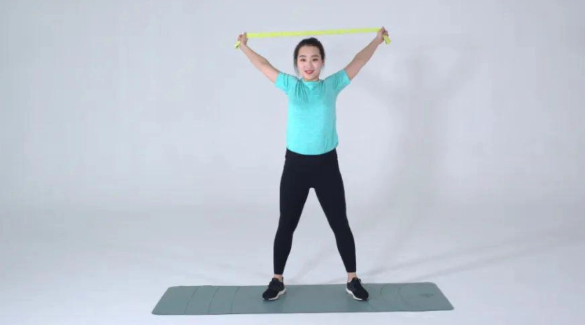 女生背部訓練動作