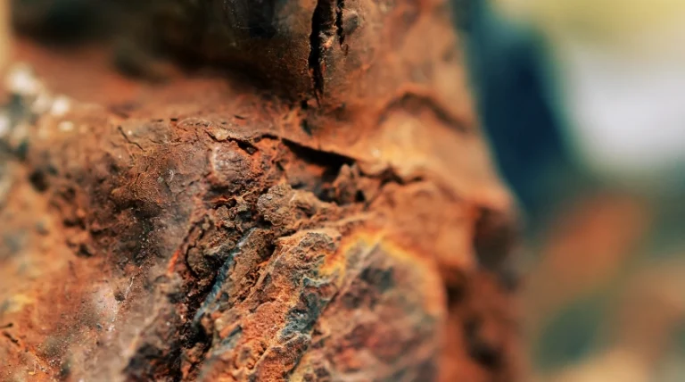 铁门生锈怎么办