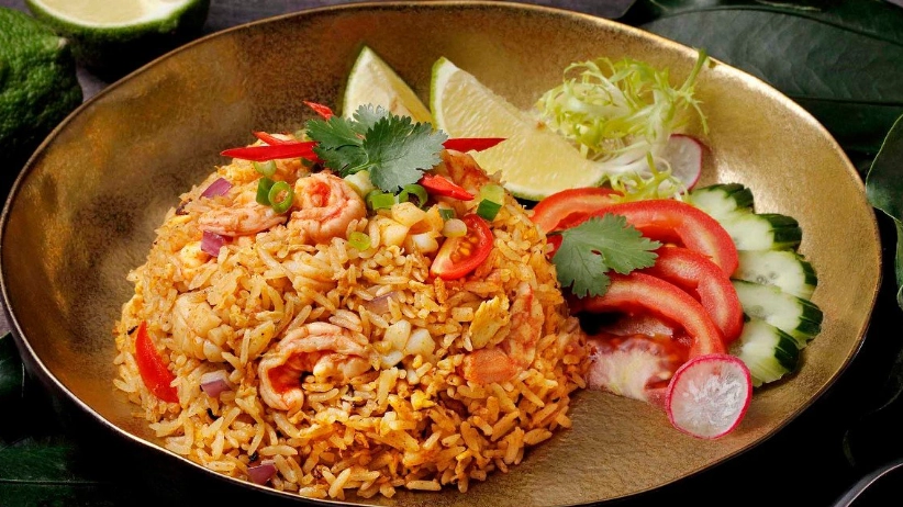 泰式炒飯特色大解密：從香料到火候的完美藝術