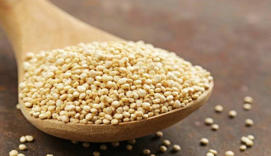 藜麥不只是超級食物：深入解析7大功效與3個關鍵挑選原則