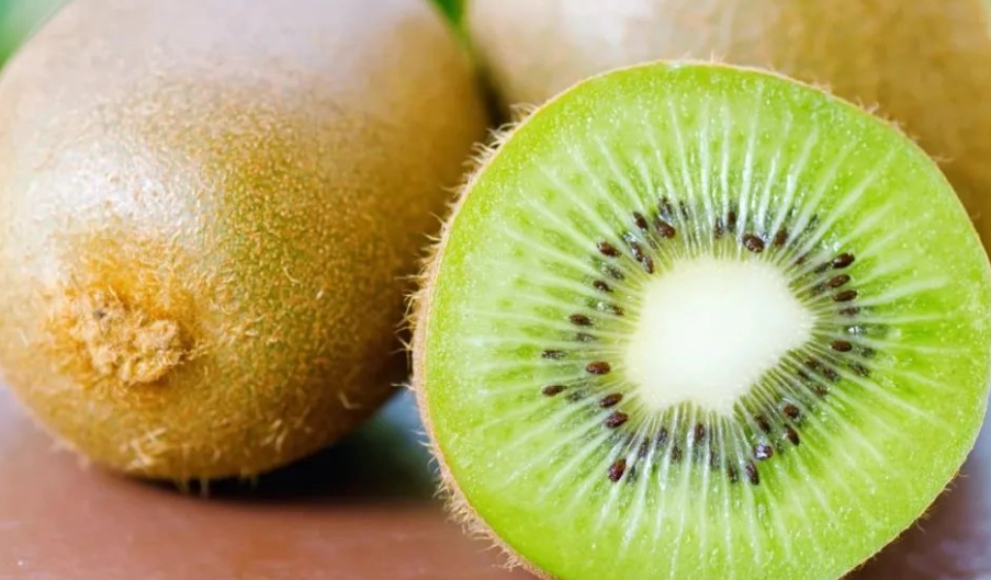 長高吃什麼水果？營養師推薦5種必吃水果助孩子自然長高