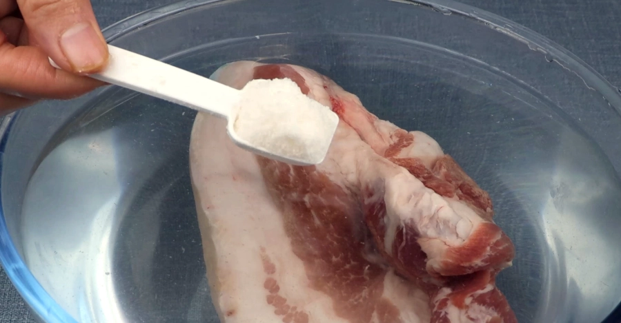 鹽水解凍豬肉：快速解凍秘訣與常見問題全攻略
