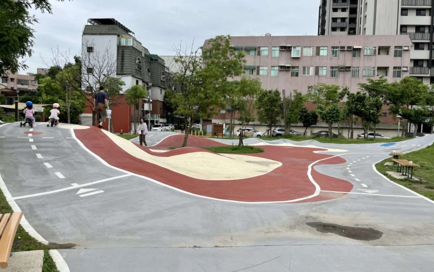 台南滑步車公園全攻略｜親子遊玩必看設施與交通指南