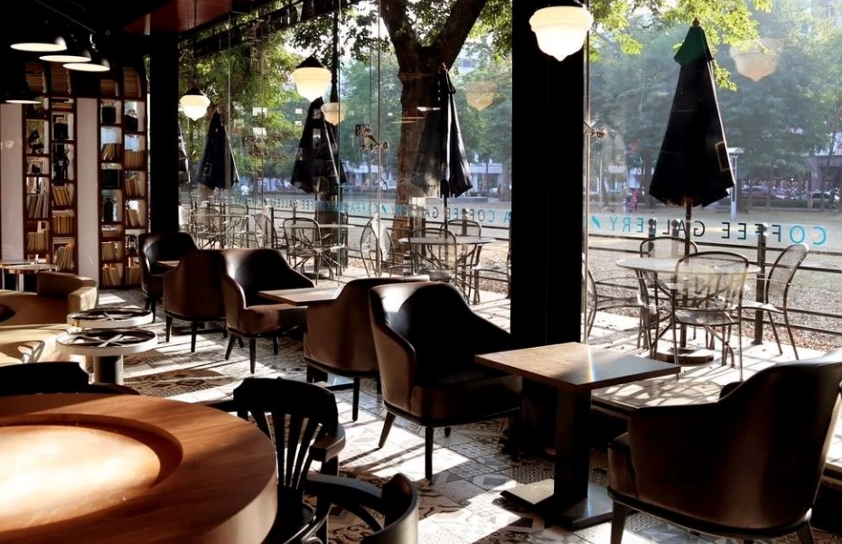 青年公園附近咖啡廳全攻略：精選特色小店與隱藏版美食地圖